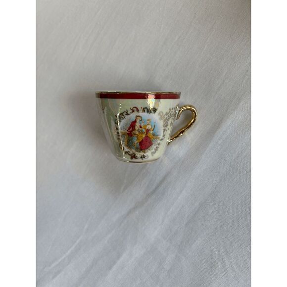 Vintage China Tea Set & Sugar Bowl, Set for Six, Gold Trim, Cups, Saucers - Picture 8 of 12